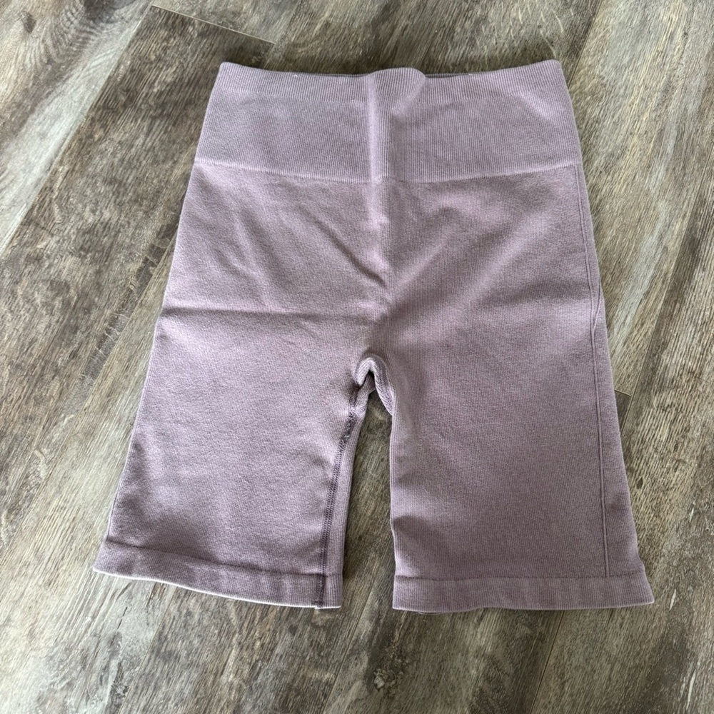Everlane Ribbed High-Rise Biker Shorts - Mauve Dusty Pink - Size: M/L